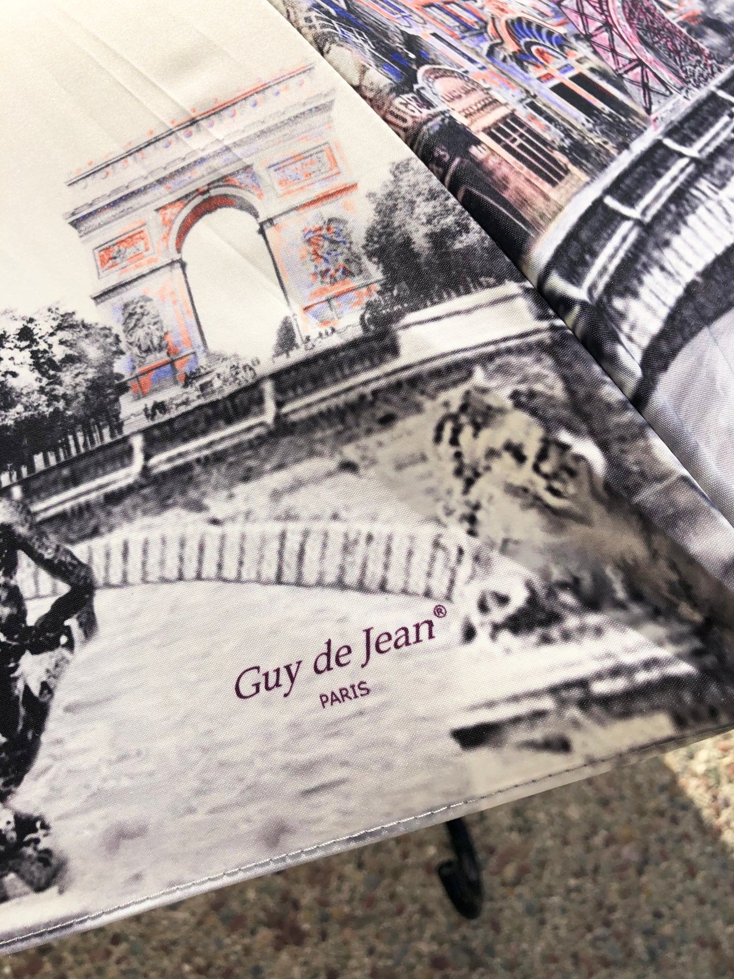 Paraguas grande Torre Eiffel | Fabricado en Francia | Colección Guy de Jean | Envío gratuito