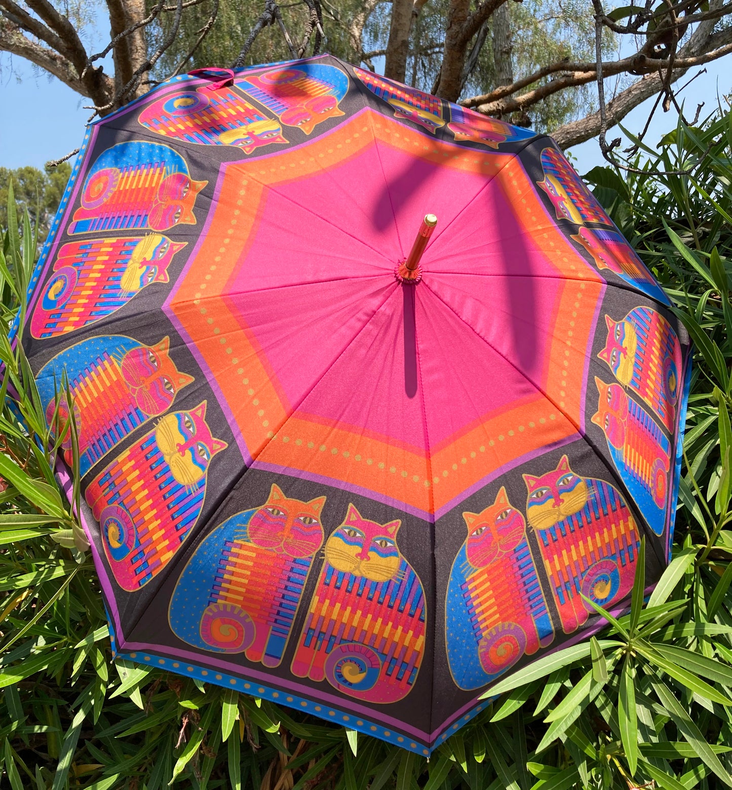 Paraguas Rainbow Cat Cousins | Colección Laurel Burch
