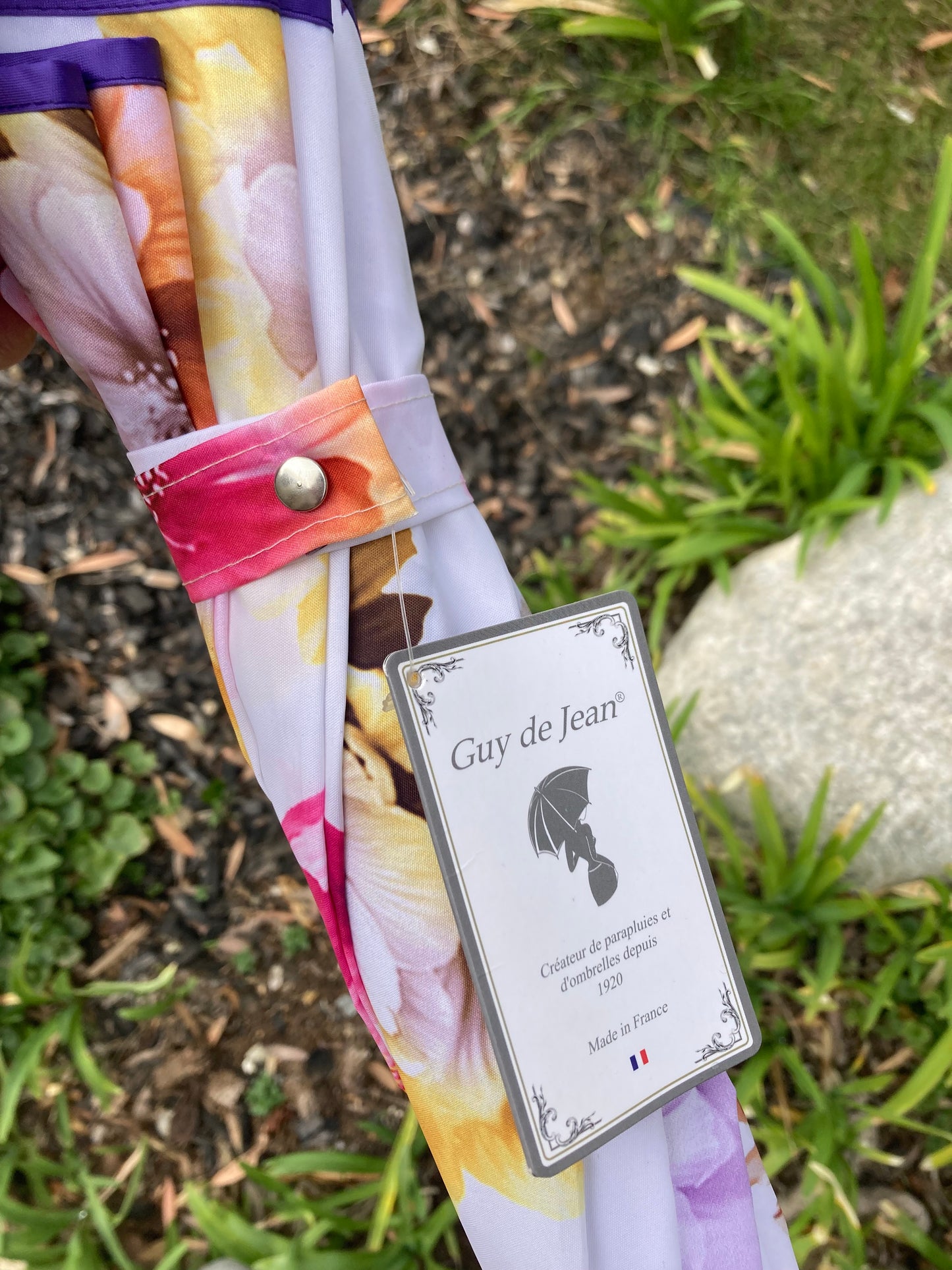 Flores con encanto de Guy de Jean | Paraguas francés de lujo hecho a mano por Guy de Jean | 40 % de descuento