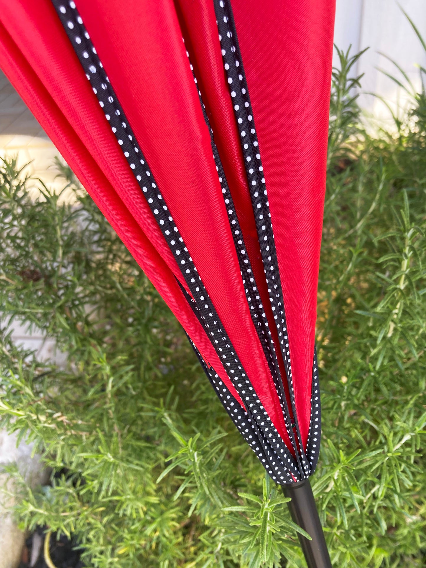 Scarlett Red Pagoda Classic Umbrella | Polka Dots Dividers | 16 Ribs