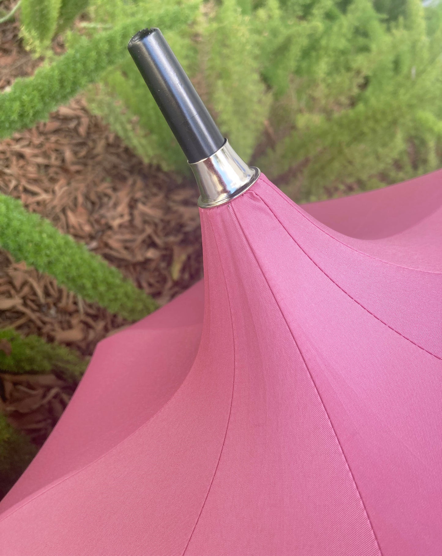 Promenade Pink Anti UV Umbrella By Chantal Thomass | Free Shipping