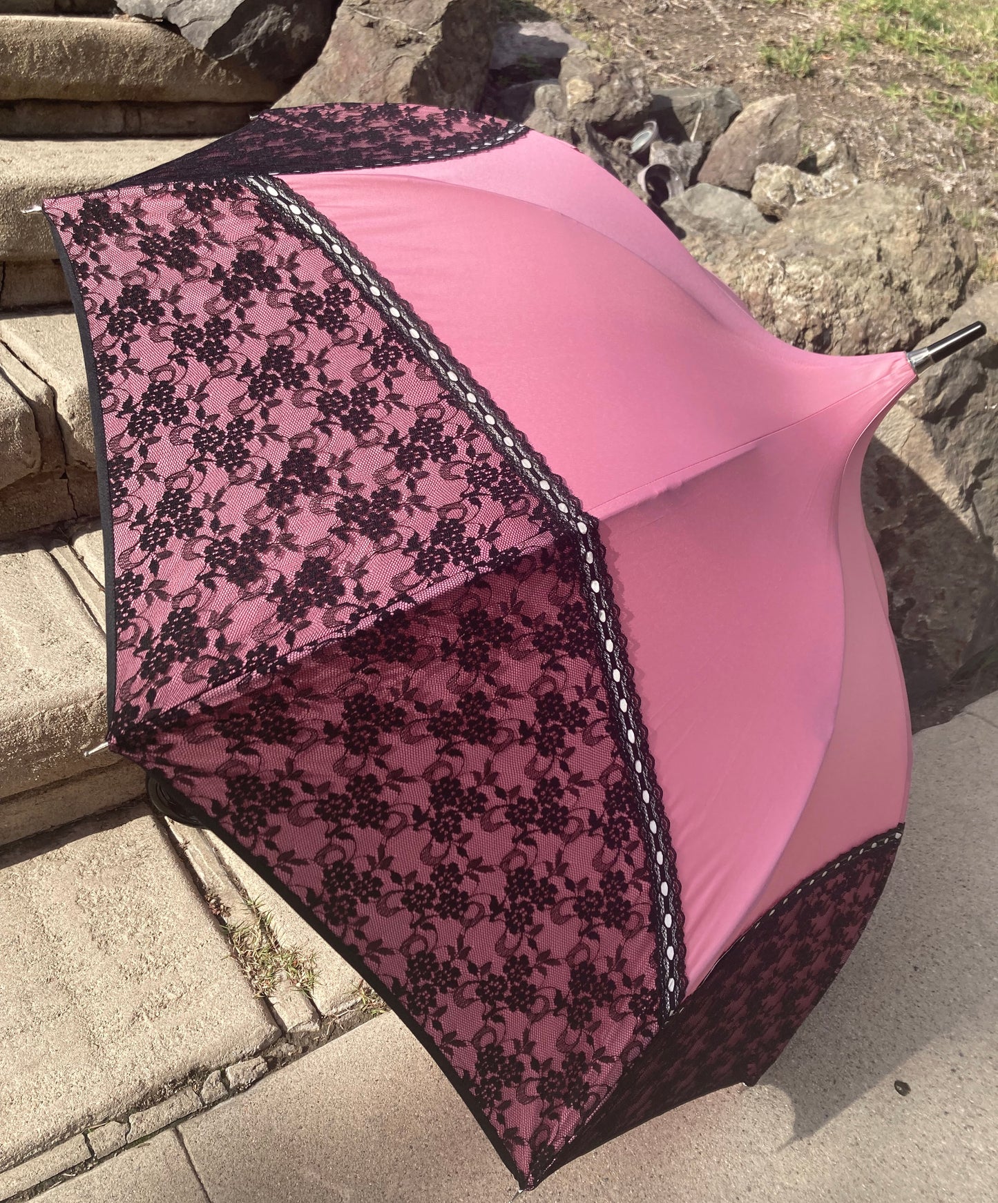Promenade Pink Anti UV Umbrella By Chantal Thomass | Free Shipping