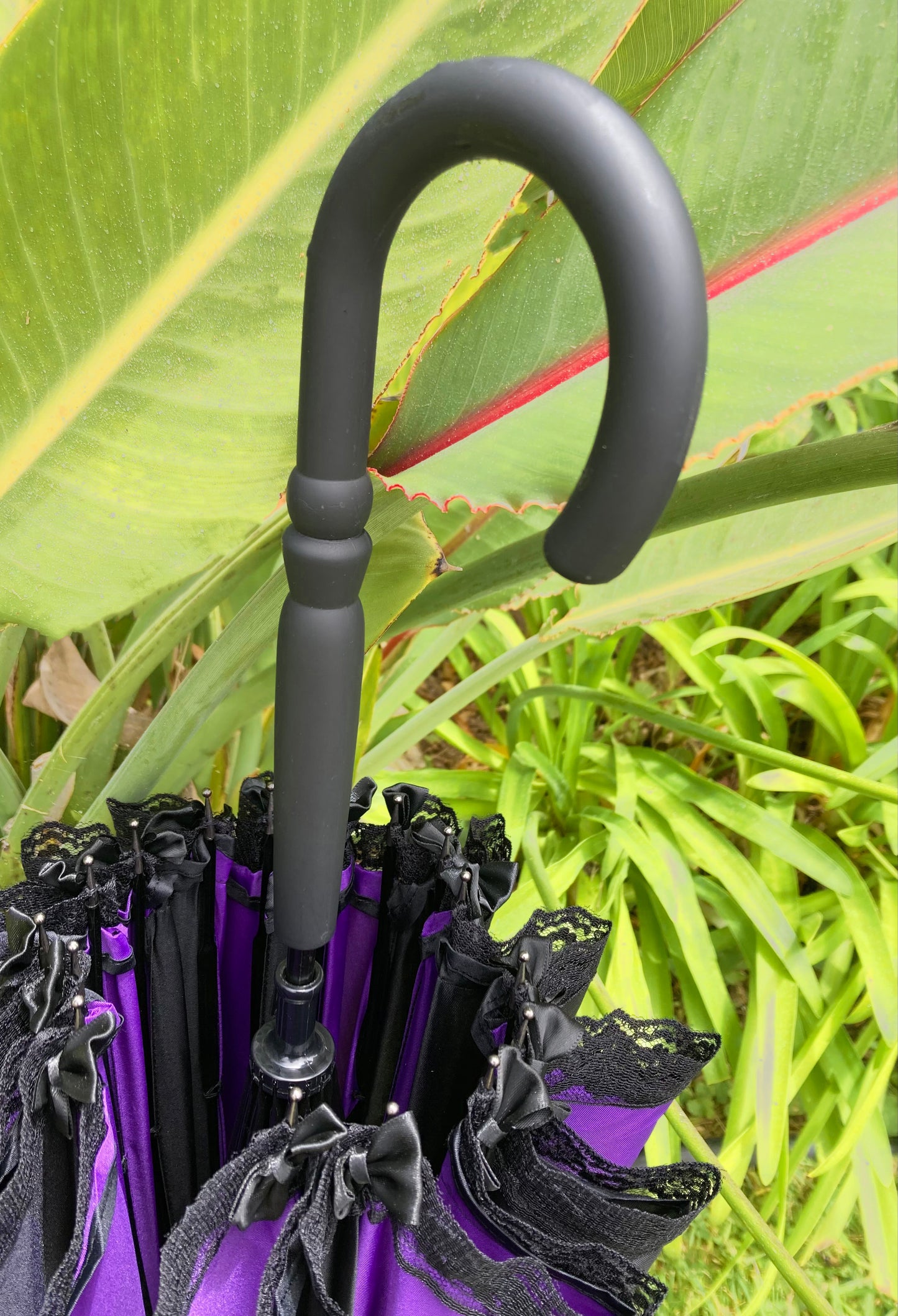 Purple Black Pagoda Umbrella | Lace and Bows Trim | Everyday Fashion Gift