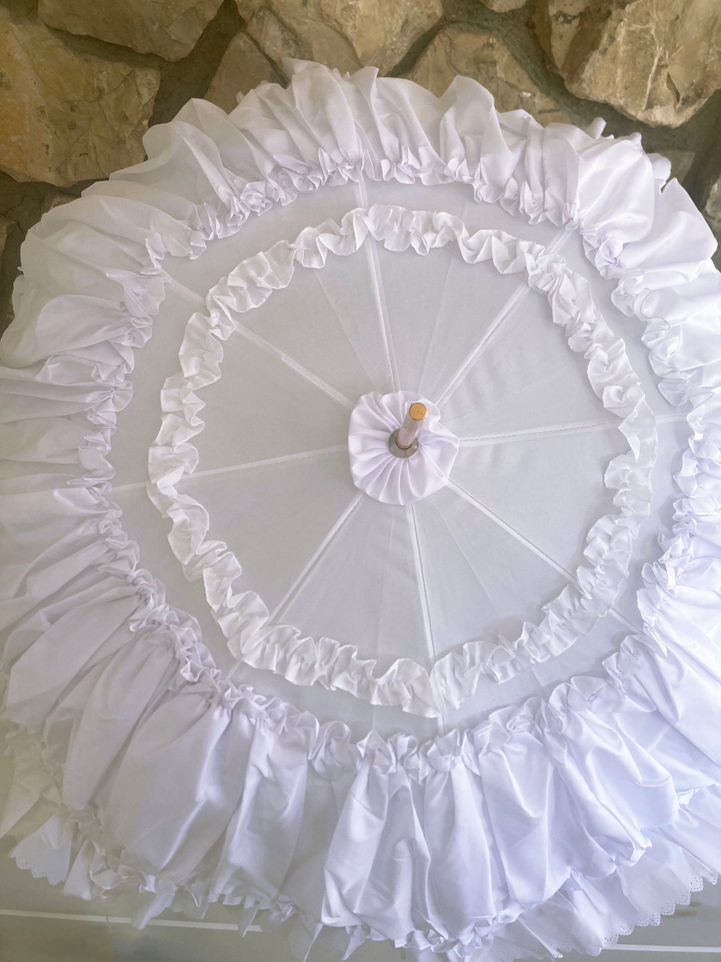 Paraguas Francesca Blanco | Capa interior de encaje con diseño de rosas | Impermeable y con protección solar