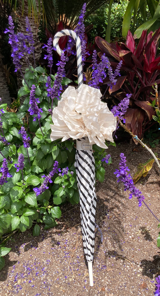 Milady Umbrella Stripes and Frills | Retro Style | European Pagoda