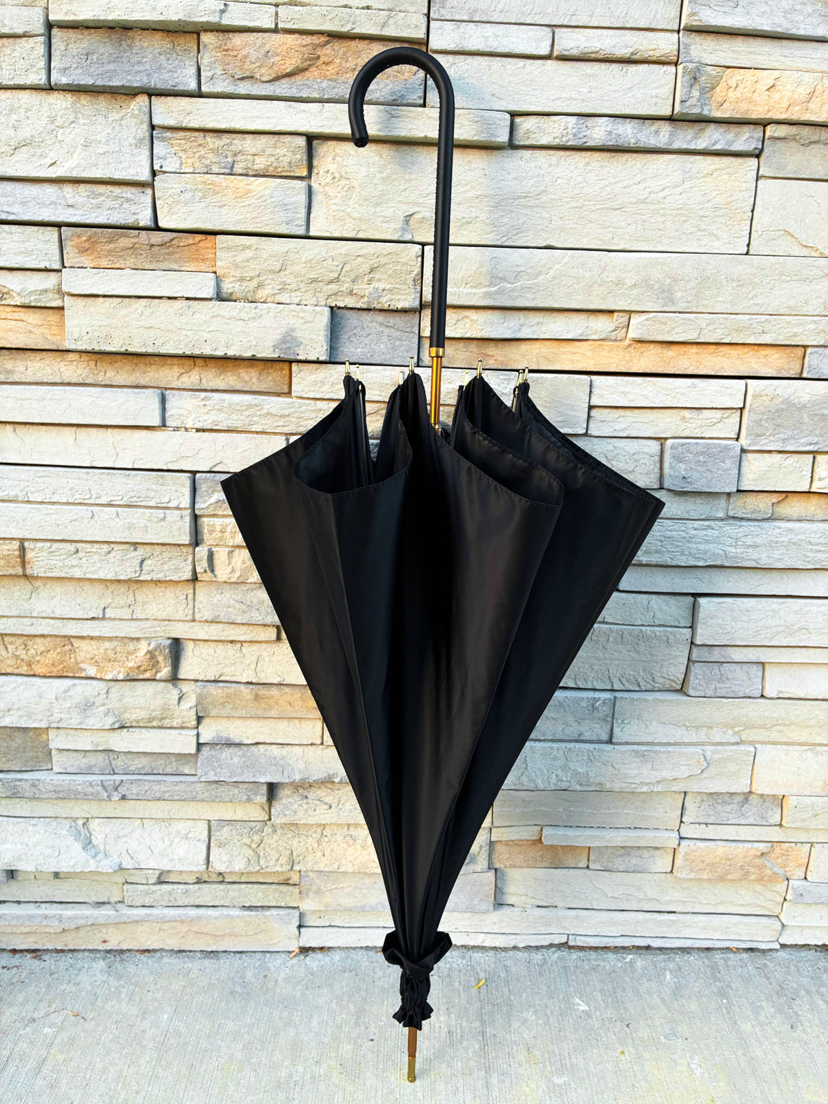 Eclipse Umbrella Blackout And Waterproof Umbrella | Handmade in Italy | Free Shipping
