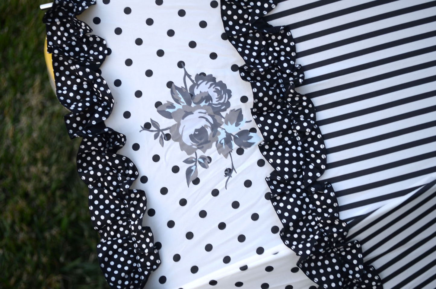 Paraguas con diseño de rosas francesas | Estilo vintage chic | Diseños de rosas | Garantía de un año