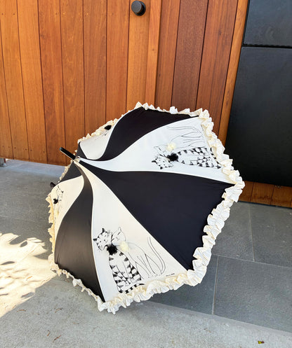 Bijou & Belle Cats Pagoda Umbrella | Guy de Jean Collector"s Item | Free Shipping