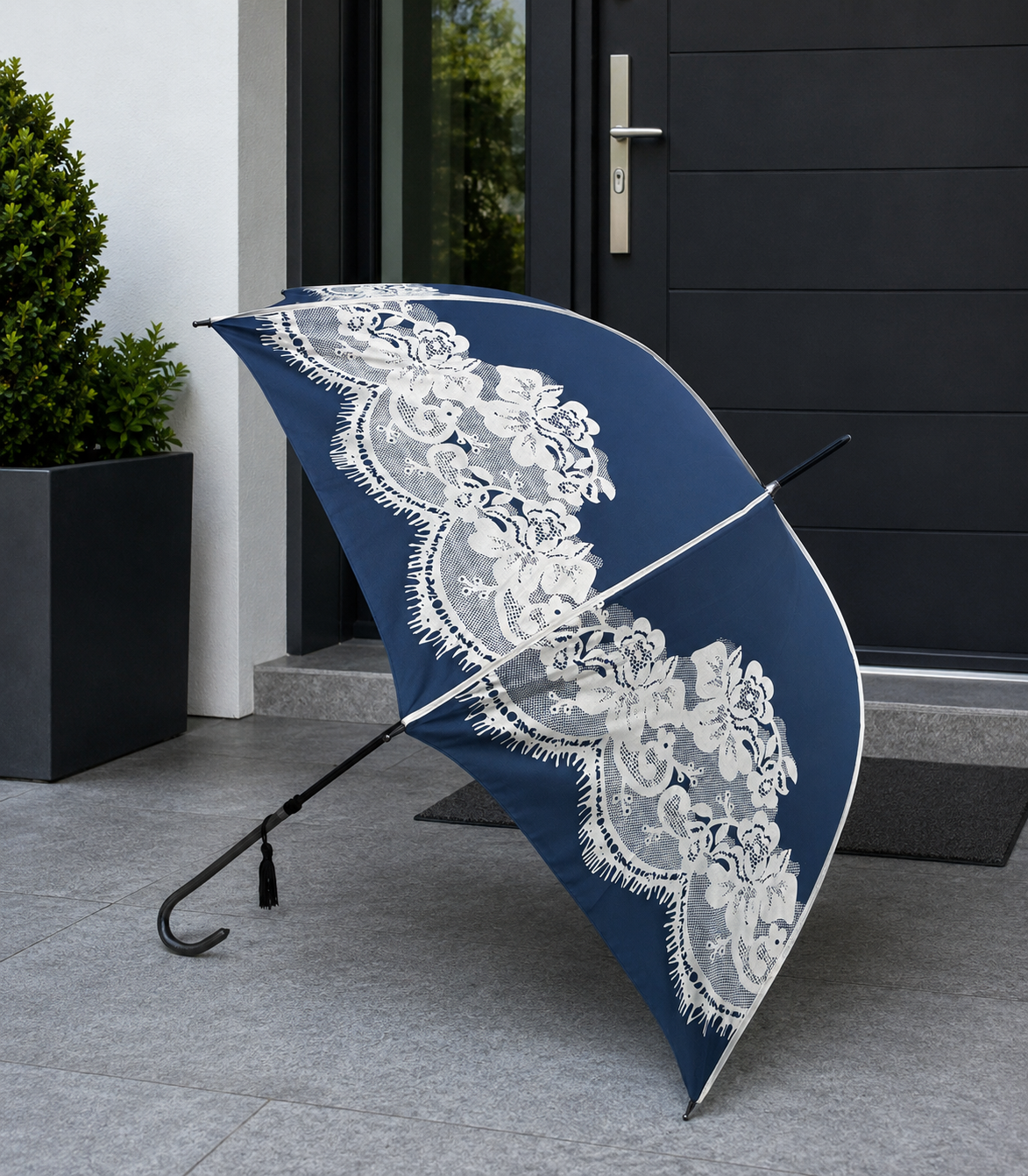 Sombrilla estilo inglés con encaje estampado | Toldo en forma de cúpula azul marino