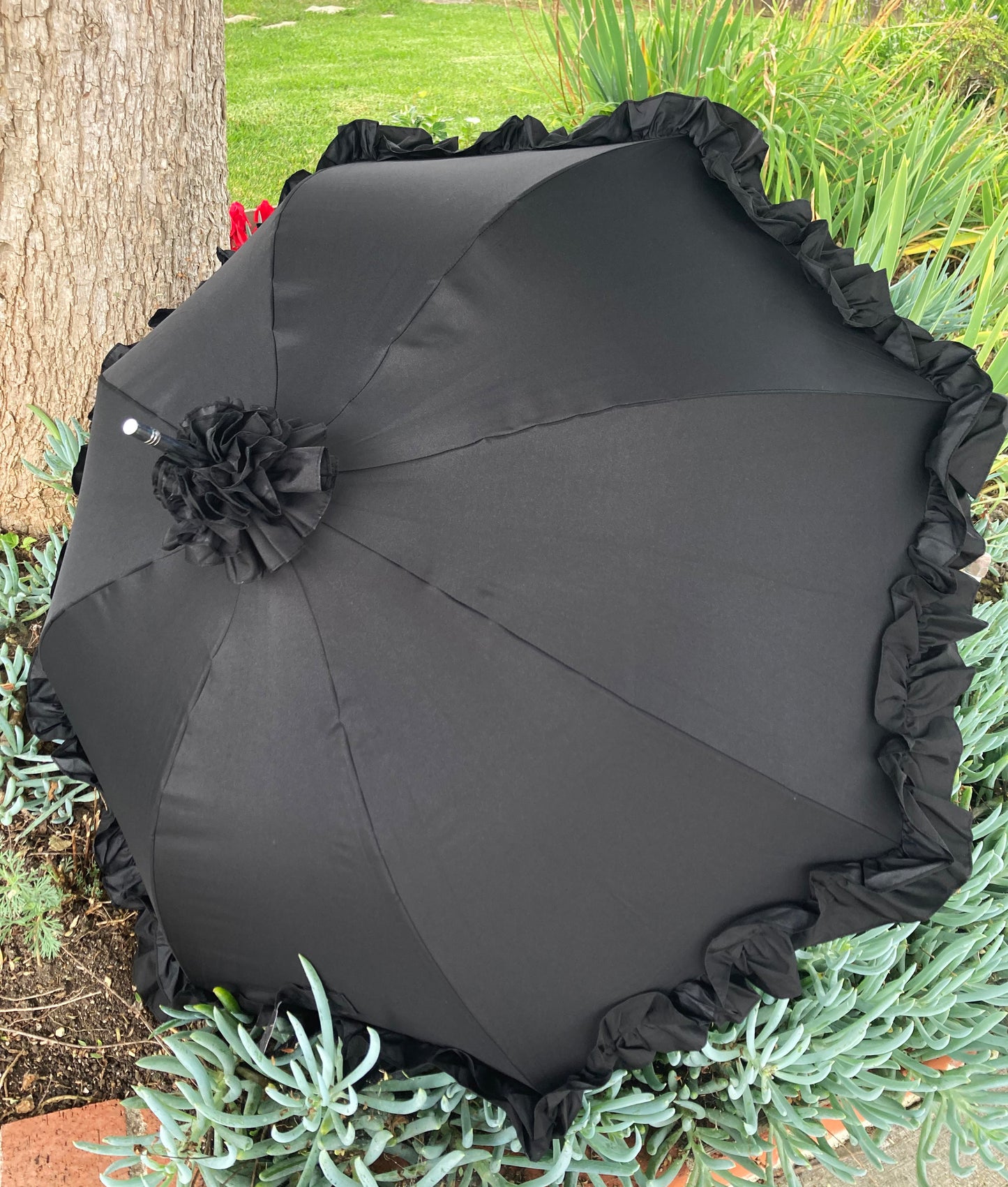 Paraguas Luna estilo retro con adorno negro | Forma de pagoda gótica chic