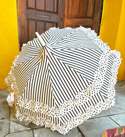 Paraguas de lunares y rayas con volantes | Parasol - Impermeable