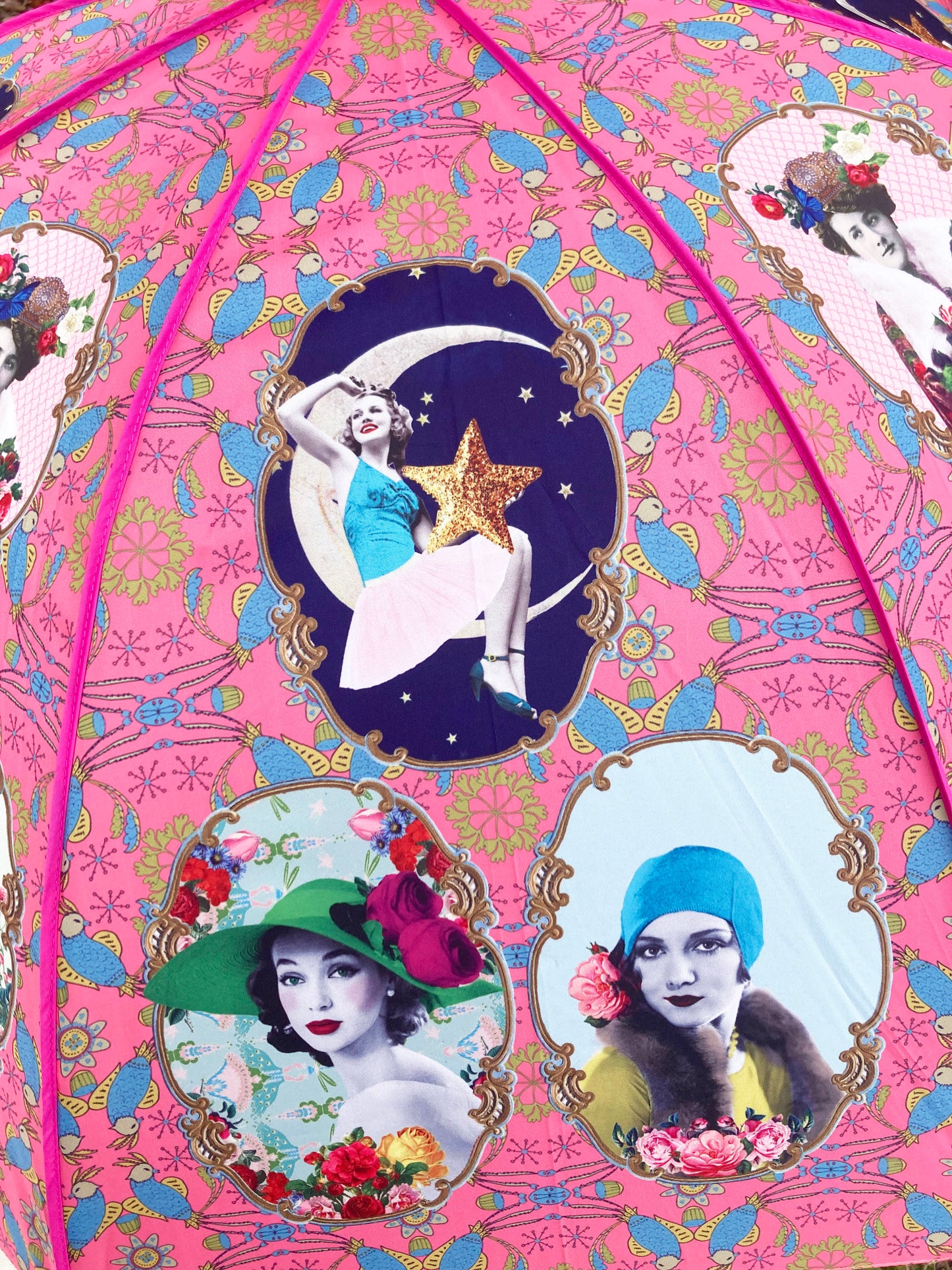 Colección de paraguas Darling Divas | Estilo vintage de los años 20 | "Raining Women" | Semiautomático | Garantía de un año.