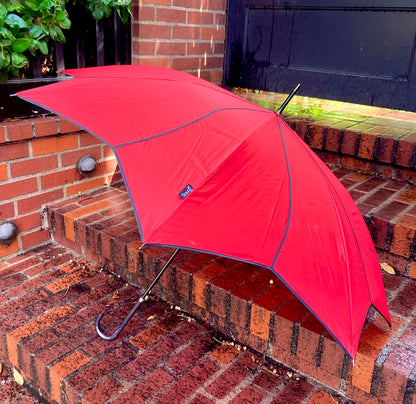 Sporty Swirl Red/Black Umbrella | Fun and Sturdy | Reinforced Ribs