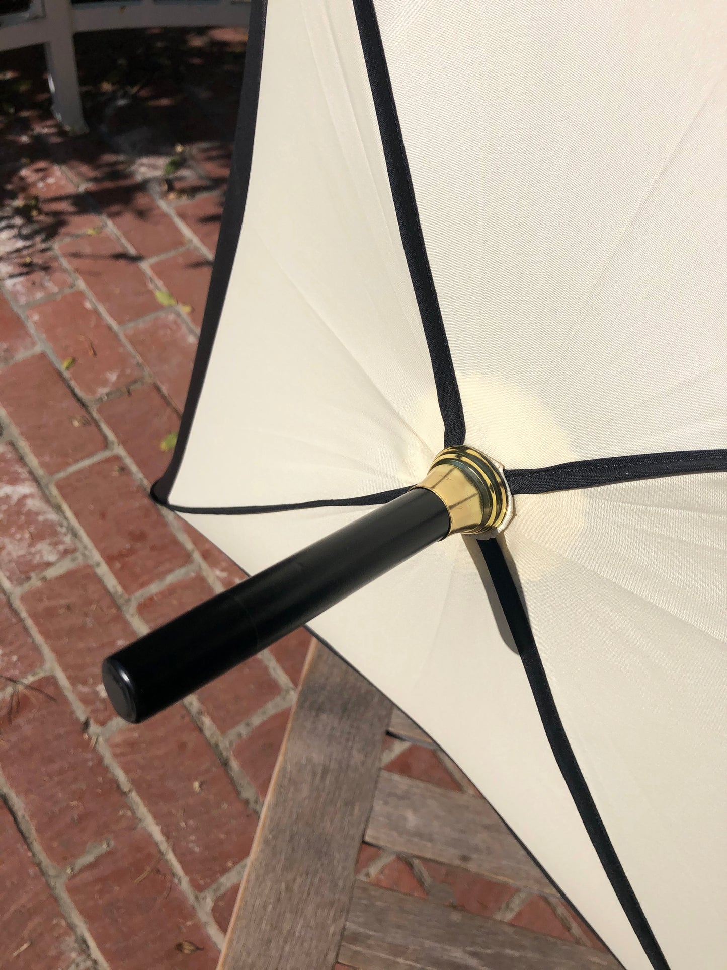 Carre Cream Luxury Umbrella | Guy de Jean Collection | Free Shipping
