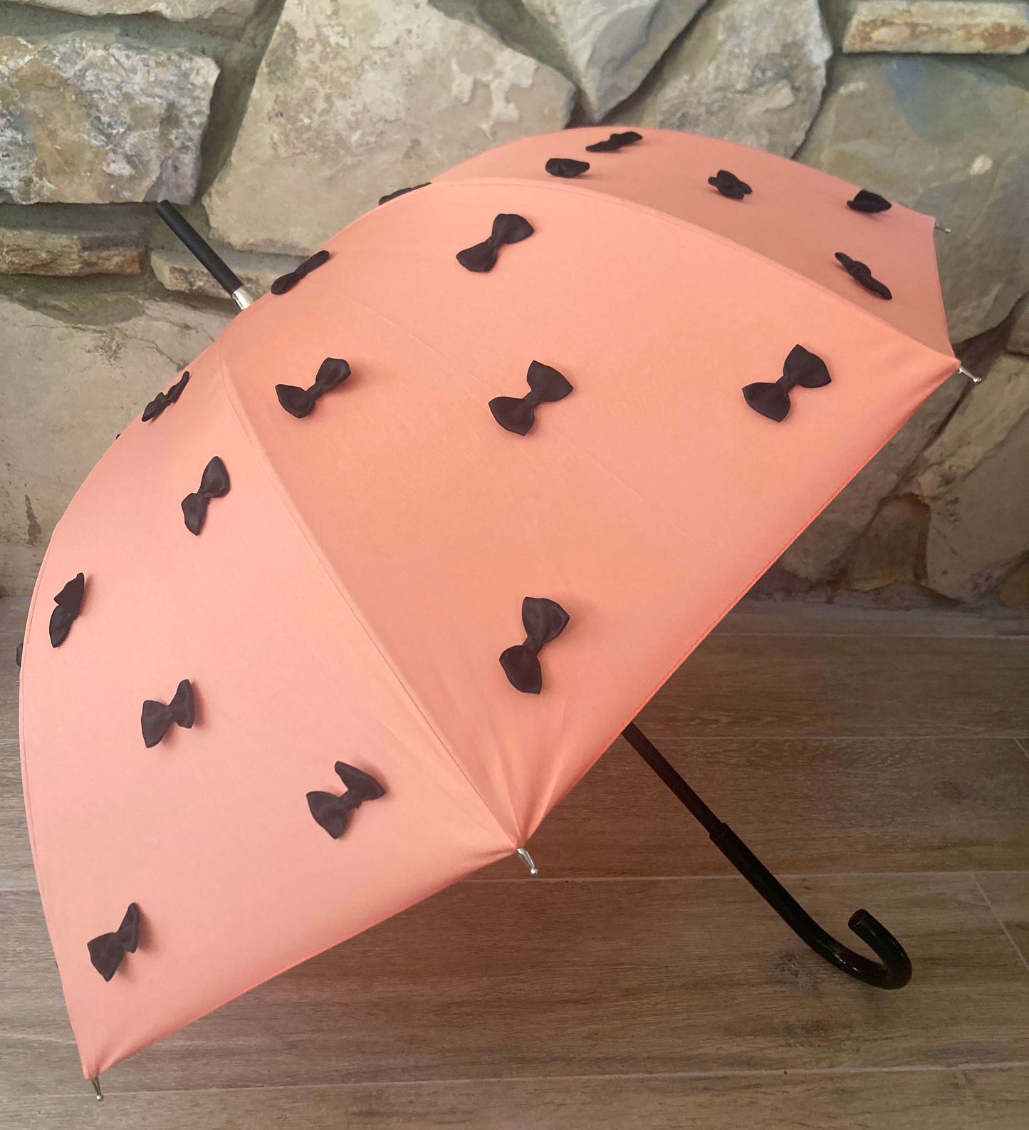 Paraguas Lolita color coral | Lazos de satén negro | Hecho a mano en Francia | Envío gratuito