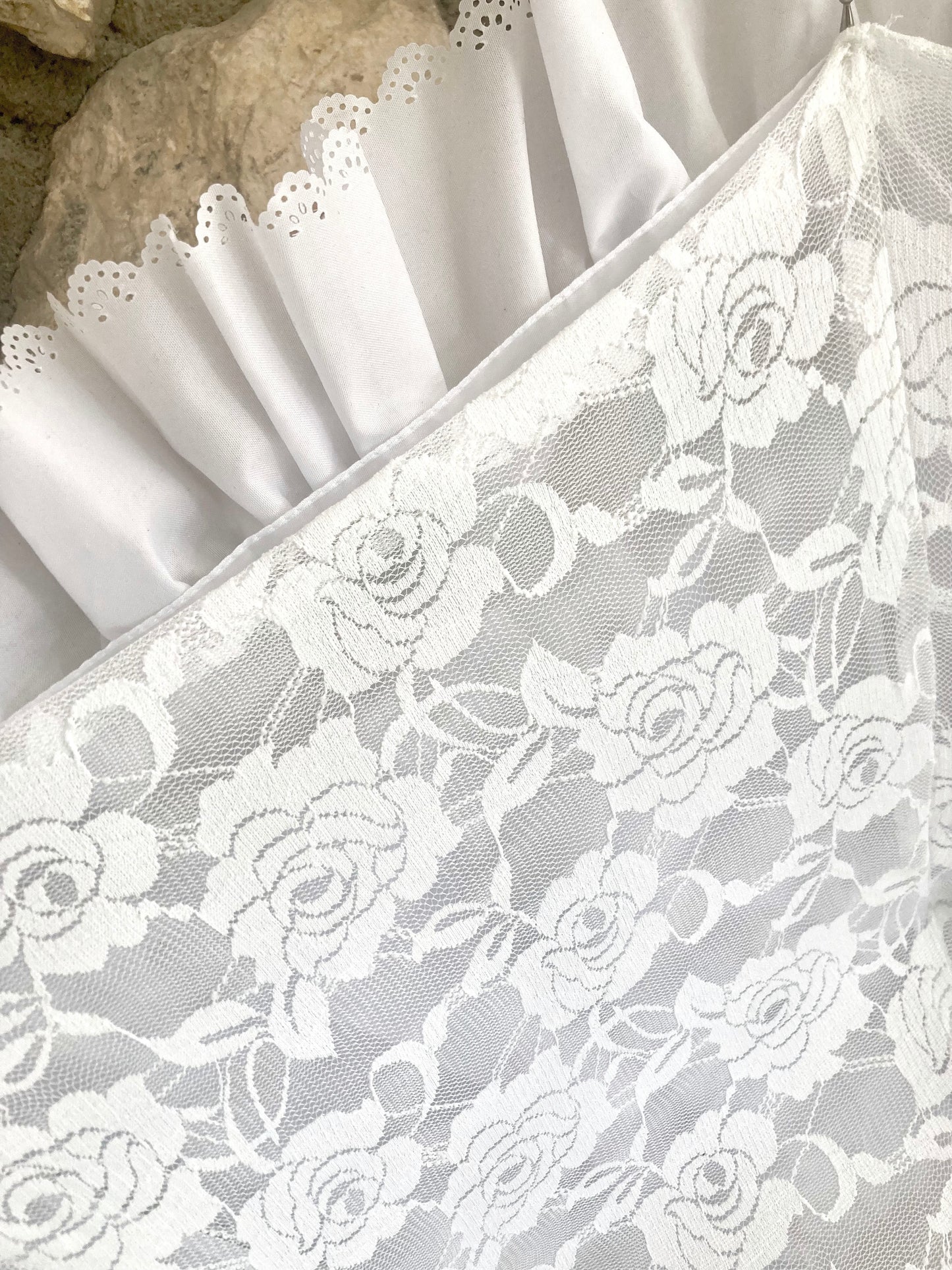 Paraguas Francesca Blanco | Capa interior de encaje con diseño de rosas | Impermeable y con protección solar